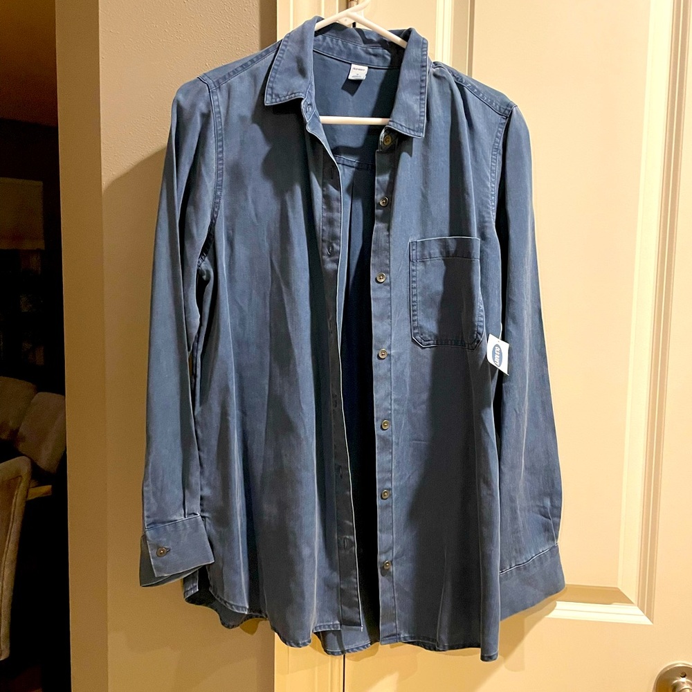 Jean ( imitation) button up shirt M